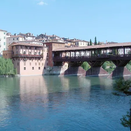 Cristoforo Colombo Hotel apartamentowy Bassano del Grappa